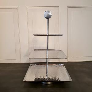 Aluminum Hammered Square Tier Stand