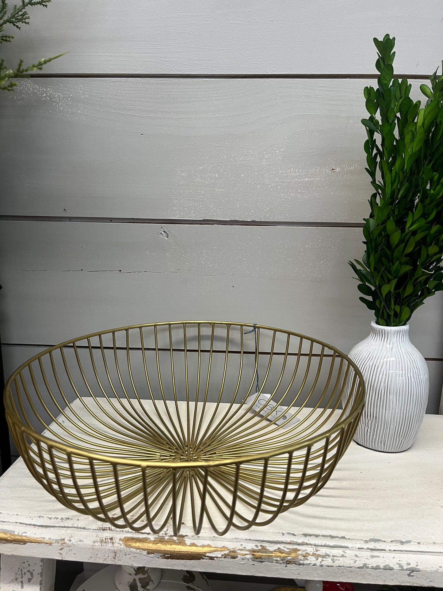 Gold Wired Curved Bowl
