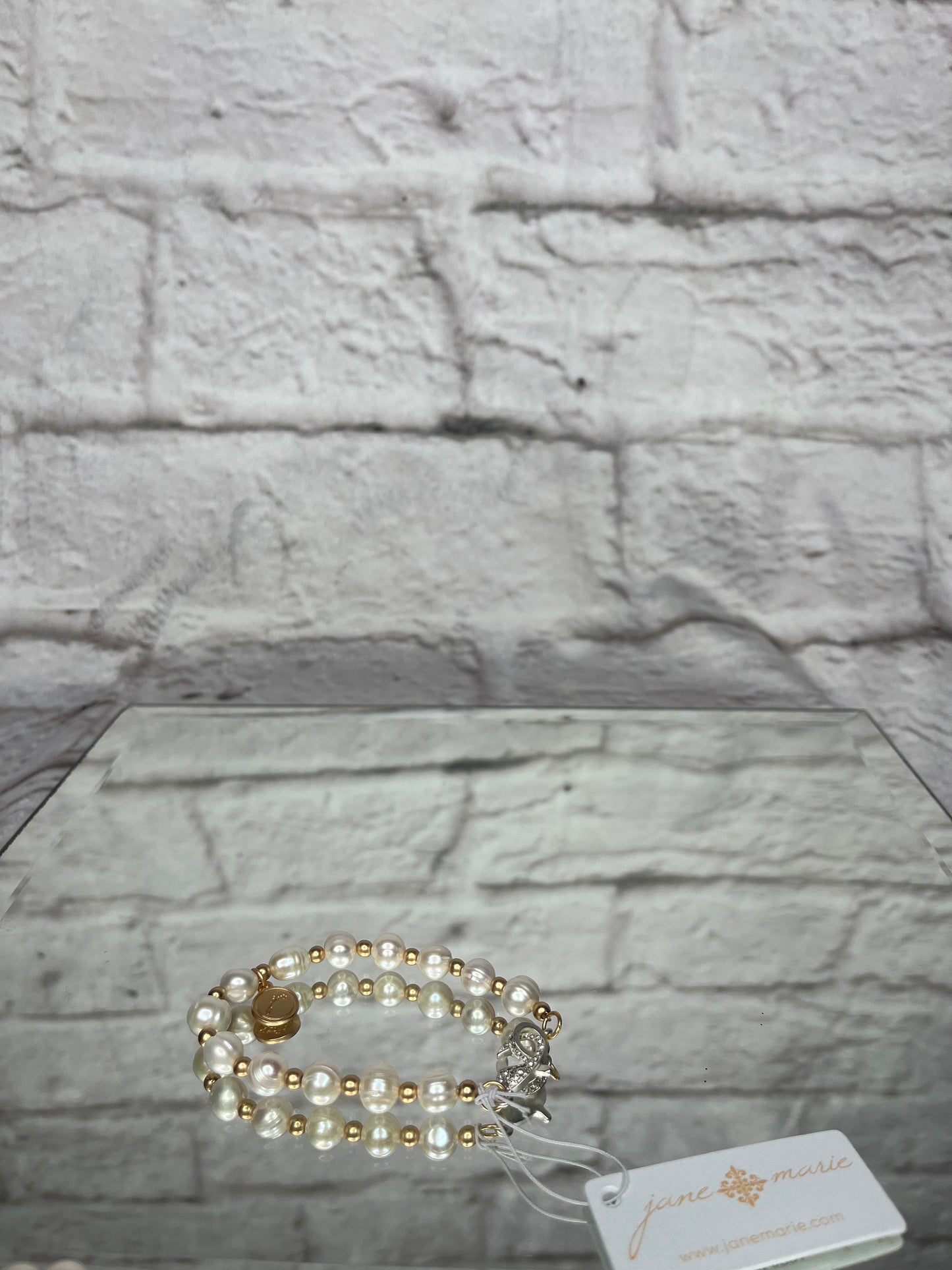 Crystal Embellished Claw Bracelet