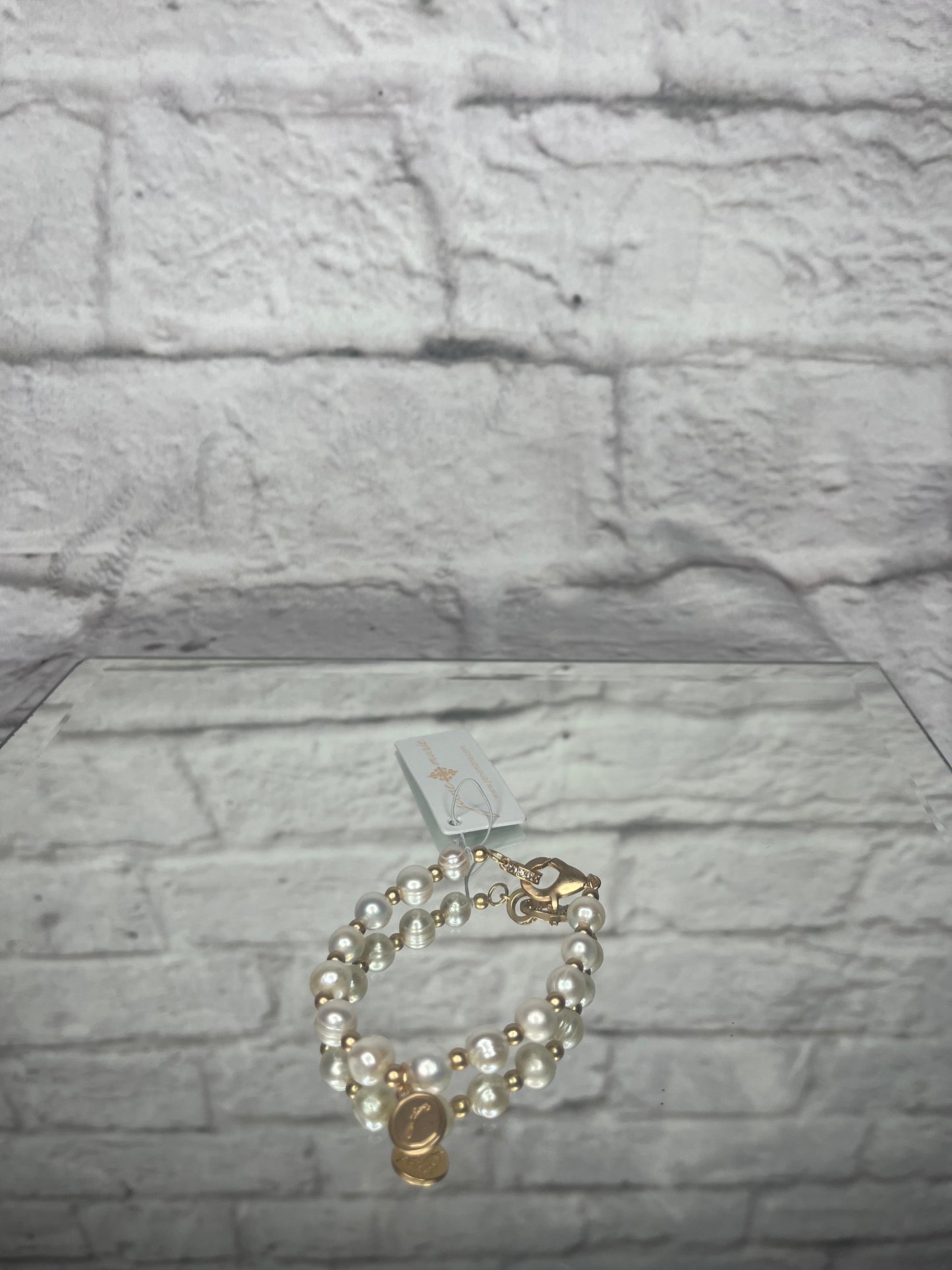 Gold Crystal Embellished Claw Bracelet