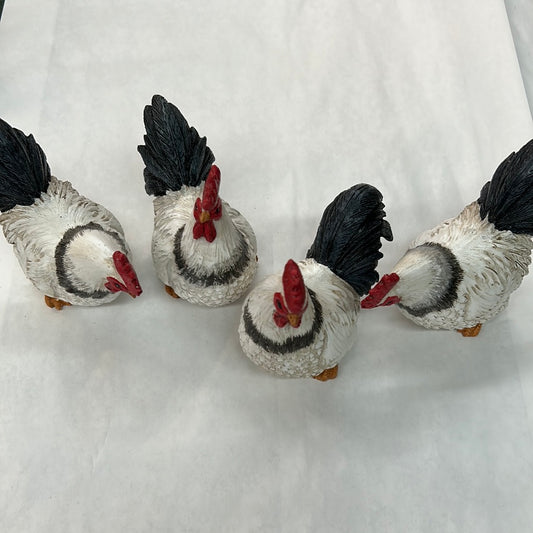 Rooster Sitting Figures