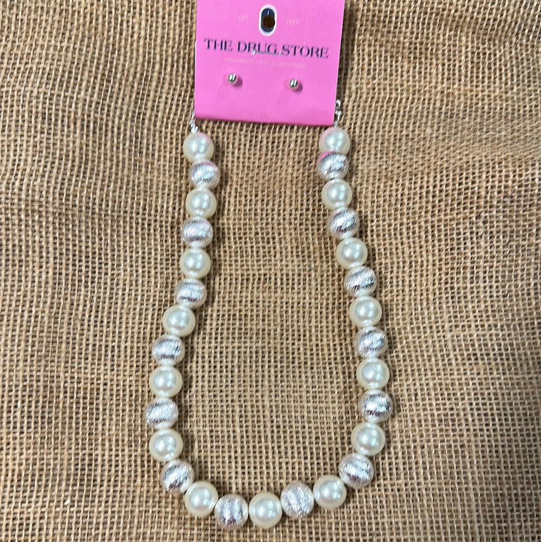 Scratch Bead/Pearl Necklace Set